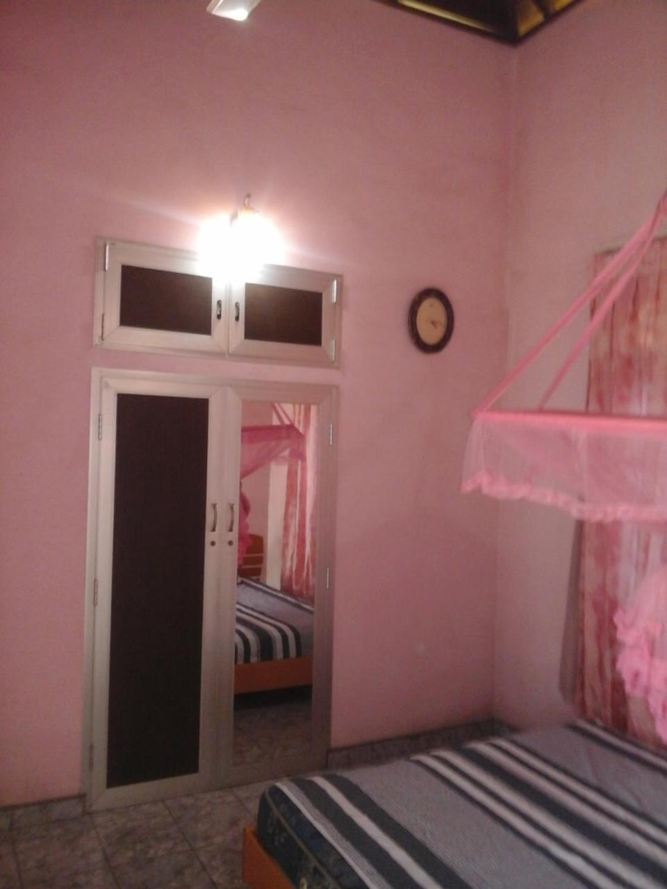 Ferienwohnung Colombo 20 Minutes By Train Wattala Exterior foto